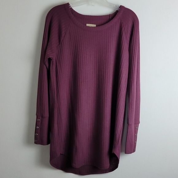Chaser Tops - Chaser waffle knit  termal top women's Sz L NWT